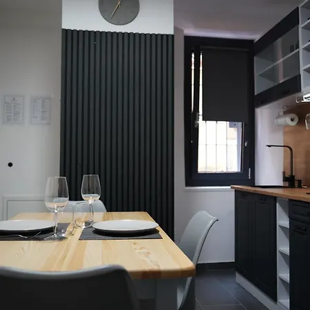 Belvedere Apartment *
